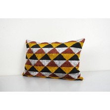 Etnik Bulvar Geometric Desenli Renkli Kadife Ikat Yastık Kılıfı