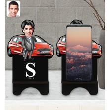 BK Kişiye Özel Plakalı Erkek Ford Fiesta Karikatürlü Ahşap Biblo Telefon Standı-1