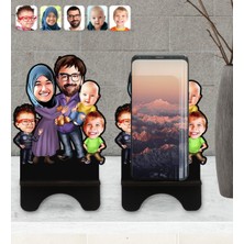 BK Kişiye Özel Aile Karikatürlü Ahşap Biblo Telefon Standı-8