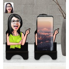 BK Kişiye Özel Kadın Karikatürlü Ahşap Biblo Telefon Standı-19