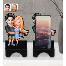 BK Kişiye Özel Sevgililer Karikatürlü Ahşap Biblo Telefon Standı-14