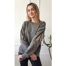 Omuzları Zincirli Sweatshirt