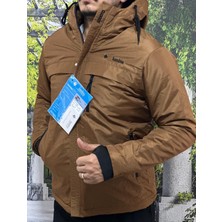 Mikro Ital Sıvı Geçirmez Kumaş Içikürklü Mont Manken Üzerindeki M Beden Boy 1.80 Kilo 80
