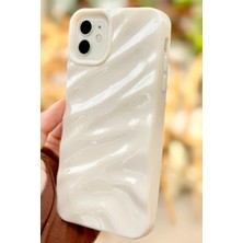 iPhone 11 Kamera Çıkıntılı Lüks 3 Boyutlu Su Dalgalanma Desenli Parlak Silikon Wavy Kılıf