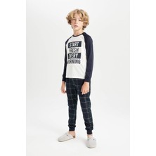DeFacto Erkek Çocuk Pijama Takım Yazı Baskılı Uzun Kollu Üst Uzun Alt D2840A824AU
