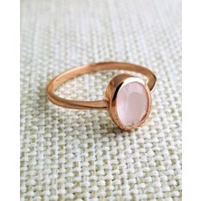 Canka Pembe KuvarsTaşlı Oval Gümüş Yüzük