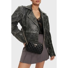 Guess Giully Logolu Kapitoneli Zincir Askılı Çanta HWQG8748140 Kadın Çanta HWQG87 48140 Bla