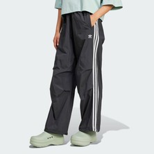 Adidas Originals IY7251 3-Stripes Woven Parachute Pants