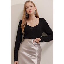 Kadın Siyah U Yaka Triko Kazak