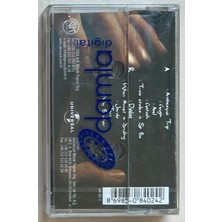 Universal Müzik Levent Intime Kaset (Jelatininde Sıfır Orjnal Dönem Baskı Kaset) Yasal Mevzuat Gereği Plak, Kaset, Kitap, Cd, Dergi Gibi Ürünler Kopyalanabilir Kategoride Olduğundan Doğrudan Iadeye Uygun Değildir