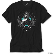 Crows Gate Triangle Space Siyah Tişört