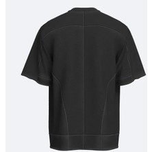 Shout Oversize Limited Edition Premium Unisex T-Shirt