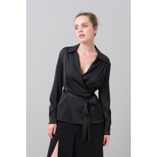 ROMAN Önü Kruvaze Beli Bağlamalı Saten Bluz Siyah K2513010_001
