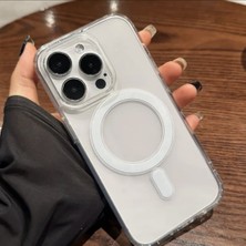 Pirok Store İphone 16 Pro (6.3 İnç) İle Uyumlu Magsafe Kablosuz Şarj Destekli Manyetik Şeffaf Esnek  Silikon Kılıf