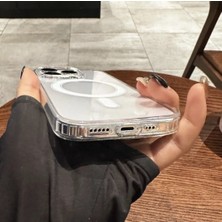 Pirok Store İphone 16 Pro (6.3 İnç) İle Uyumlu Magsafe Kablosuz Şarj Destekli Manyetik Şeffaf Esnek  Silikon Kılıf