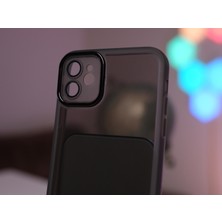 Lara By Afk iPhone 11 Kamera Korumalı Siyah Şeffaf Kılıf