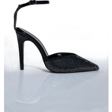 Brity Kapalı Sivri Burun Taşlı Abiye Stiletto