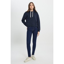 Wrangler Regular Fit Normal Kesim Kapüşonlu İçi Polarlı Lacivert Sweatshirt