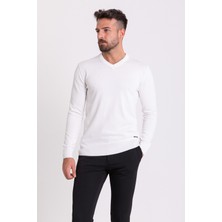 Düz Beyaz Renk Slim Fit V Yaka Erkek Kazak