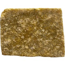 Şahinler av Küp şeklinde Çilek ve mısır Aromalı  sazan balık yemi (100-130 gr) 9 lu paket   1 Kgr.
