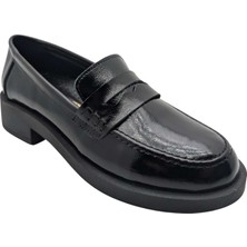 Çiğdem Kundura Essece ES717 Rugan Deri Kadın Loafer Ayakkabı Essece ES717 Siyah 39