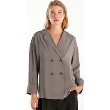 Yargıcı Bol Kesim Kruvaze Ceket