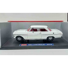 Sunstar 1:18 1963 Chevrolet Nova Diecast Metal Araba