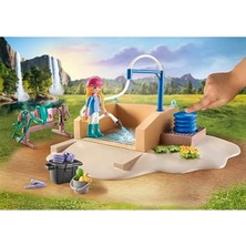 Playmobil Washing Station With Isabella And Liones