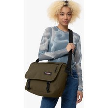 Eastpak Delegate + Army Olive Omuz Çantası EK26EJ32