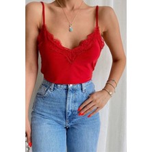 Balenbi Kadın Dantel Detaylı Askılı Saten Bluz 1070