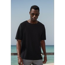 Balenbi Unisex Pis Yaka Basic Eteği Armalı Oversize Kalıp Tişört 1014