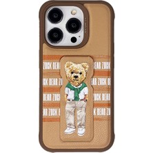 Zuckbear Apple iPhone 15 Pro Uyumlu Claude Standlı Kapak