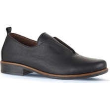 Bueno Shoes Siyah Deri Kadın Az Topuklu Ayakkabı 01WD3801 01WD3801