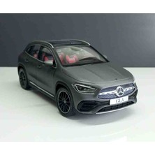 Z Models 1:18 Mercedes-Benz Gla  Diecast Metal Araba