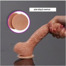 Vomentrend 18 cm Belden Bağlamalı 360° Oynar Başlı Titreşimli Penis