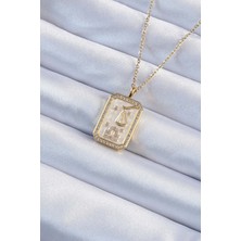 Clariss 316L Çelik Zincir Altın Renk Zirkon Taşlı Çerçeveli Tarot Kolye
