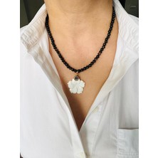 Devi Fashion Sedef Çiçek Uçlu Doğal Taş Kolye