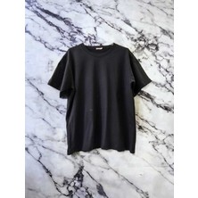 Siyah Dar Bisiklet Yaka Kısa Kollu Oversize Kadın Basic Tişört