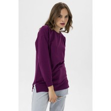Kadın Bisiklet Yaka Yırtmaç Detaylı Sweatshirt 245048 -