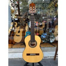 Artesano  Minik Seyahat Gitarı