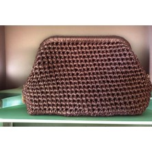 Kahverengi Deri Görünümlü Altın Rengi Zincir Askılı El Yapımı Clutch Çanta