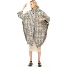 Kadın Kilim  Desenli Kapüşonlu Çıtçıt Detaylı  Oversize Şık Tasarımlı Kalın Panço