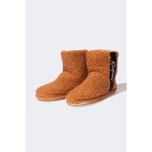 DeFacto Kadın Pelüş Düz Taban Ev Botu D4713AX24AU