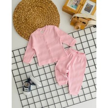 Neşeli Bebekler Çizgili Kumaş Önden Çıtçıtlı Pijama Takımı Pembe