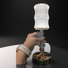 USB Girişli Gold Metal LED Abajur