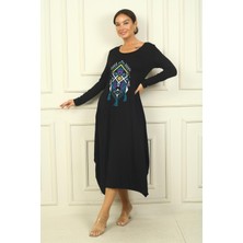 By Saygı Kadın Önü Nakışlı Cepli Rahat Kalıp Uzun Viskon Elbise