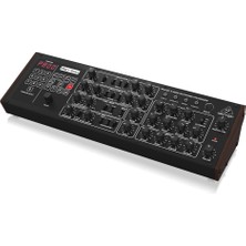 Behringer PRO-800 Masaüstü Synth ve Ses Modülü