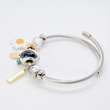 White Daisy Charm Bileklik