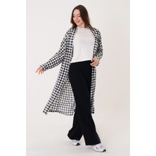 Pınkmark Kadın Siyah Beyaz Kareli Tesettür Kimono PMCK25426