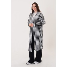 Pınkmark Kadın Siyah Beyaz Kareli Tesettür Kimono PMCK25426